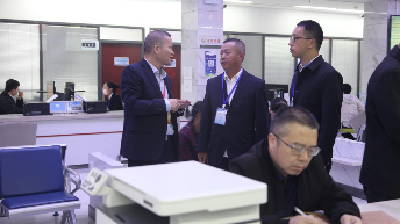 麻城：监督推动“高效办成一件事”跑出便民利企加速度