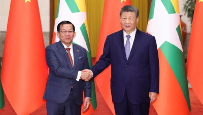 习近平同缅甸总统敏昂莱会谈