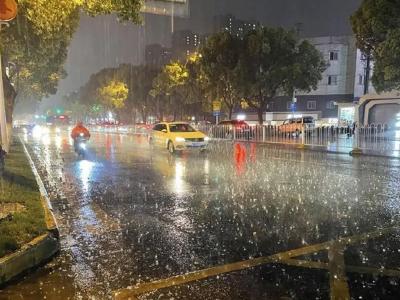 雷电黄警！未来6小时，武汉、襄阳、宜昌等地注意防范雷阵雨