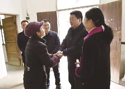 鄂东医疗集团帮扶黄石零元村收入超千万
