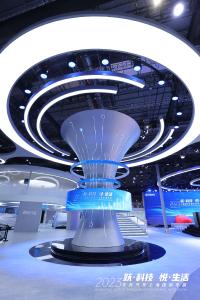 【大风口快讯】“跃·科技 悦·生活” 2023上海国际车展东风汽车发布会举行