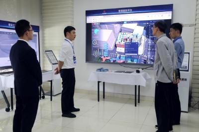 为汽车产业链提供数字化解决方案——科技周现场解读东风通信平台化产品