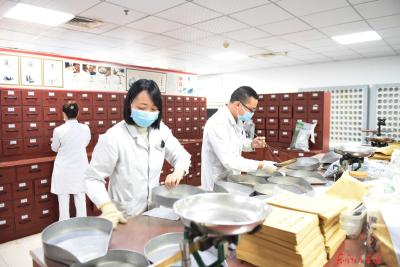 国药东风总医院中医科：冬令进补有“膏”方