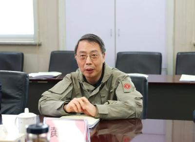 黄川出席东风汽车股份商研总部主题教育专题民主生活会