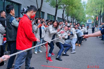 东风进出口公司举行“乘风破浪 龙腾四海”2024年迎春趣味运动会