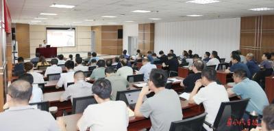 东风商用车技术中心：抓好专题“研学”以案“促学”日常“融学”