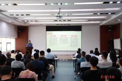 东风进出口开展党纪学习教育纪律党课