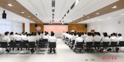 东本发动机五届七次职工代表大会召开