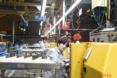 产销量持续攀升 东风龙擎破局向上