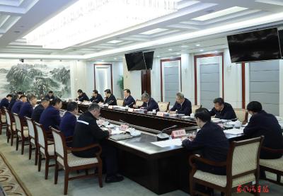 湖北省委书记王忠林、省长李殿勋到东风公司调研并召开支持东风公司高质量发展推进会——全力支持东风公司做强做优做大 加快打造世界一流汽车企业