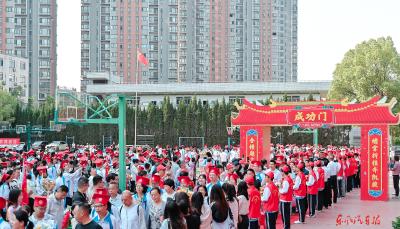 东风高中：十八而志筑强国梦想