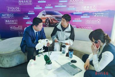 东风卓联武汉经开纳风店切实践行东风营销方式——工作效率更高了 营销成效更好了