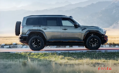 猛士M817 Max+版上市 官方指导价36.99万元