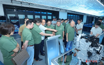 行业专家共鉴东风马赫混动技术