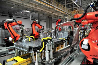 揭秘东风睿立达V8E的硬核车身