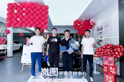 把“黄金周”变“攻坚周”——双节假期，公司各战线干部员工坚守岗位、奋战一线