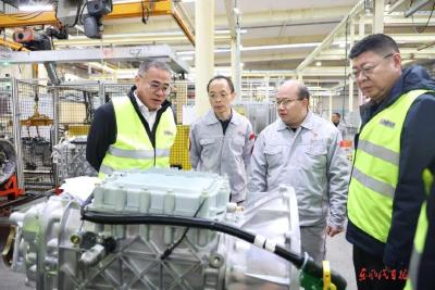 张小帆调研走访公司基层单位