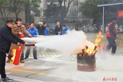 消防演练筑牢安全防线