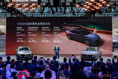 燃油智能第一车 东风日产天籁·鸿蒙座舱上市