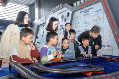 东风汽车研发总院2025年员工家庭日活动举办