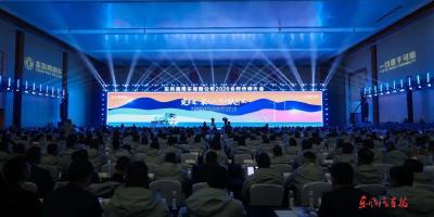 定赛道 聚合力 跃新程∣东风商用车召开2026年度合作伙伴大会