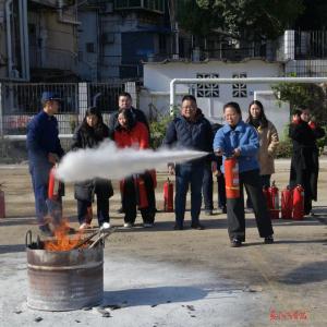 东风科技机关组织消防安全培训暨消防应急演练
