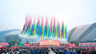 向春而行 共赴新程——东风汽车第41届职工接力赛暨十堰市第32届迎新春健康跑侧记