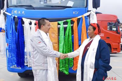 匠心守护交付“最后一公里”——记公司2025年度劳动模范、东风物流（十堰）有限公司整车交付中心运营一班班长