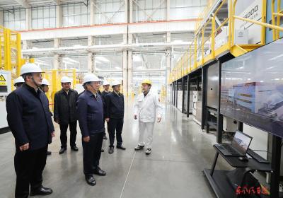 王忠林到东风公司调研时强调：发展壮大新质生产力 把东风做强做优做大