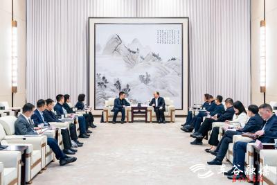 武汉经开区与奕派科技开展交流