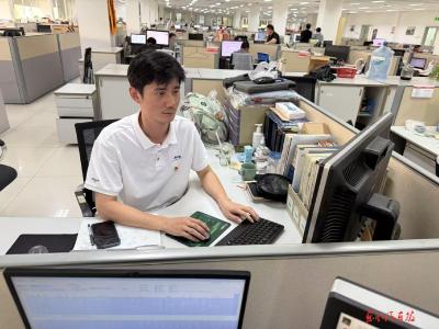 为用户“造好车”——记公司2025年度劳动模范、东风商用车技术中心牵引车技术总师李淼