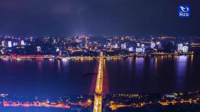 湖北广播电视台全新推出《长江云端会客厅》，全国两会高端访谈《站在云端说支点》首期节目今日正式上线！#2026全国两会 #硬核中国又进化了 - @ 阿喆观点